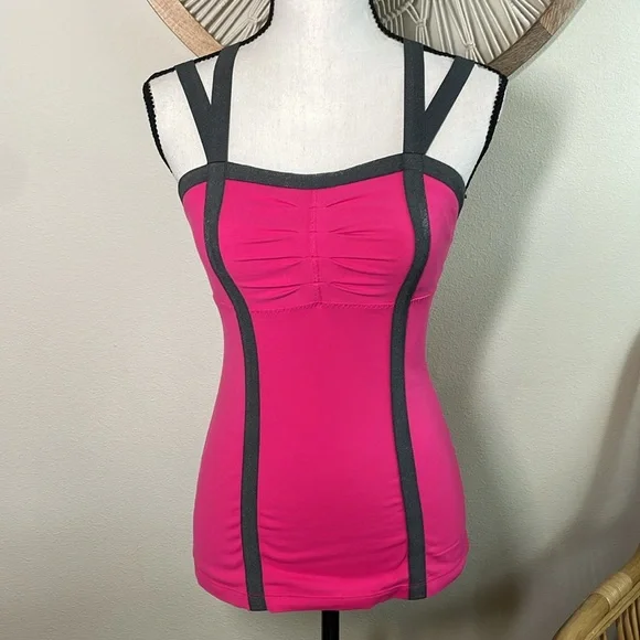 Lululemon Insight Tank Top Magenta Pink woman’s size 4 - Picture 2 of 10
